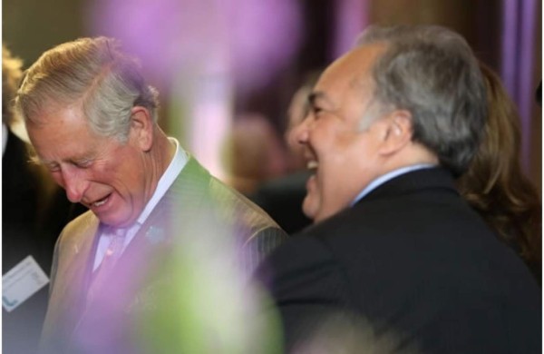 Príncipe Carlos asiste a exposición Maya de Honduras en Londres