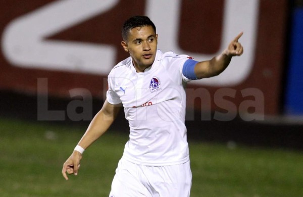 Doblete de Roger Rojas coloca en el subliderato al Olimpia