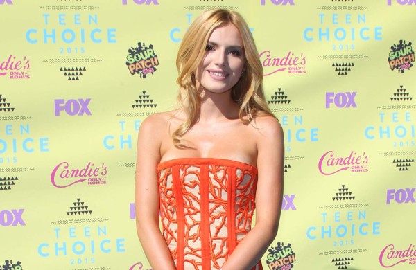 La triste infancia de Bella Thorne