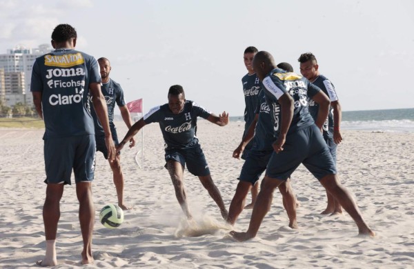 Selección de Honduras se despidió de la playa en Fort Lauderdale