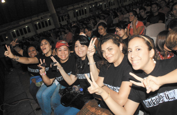 Alex se robó los corazones de los sampedranos