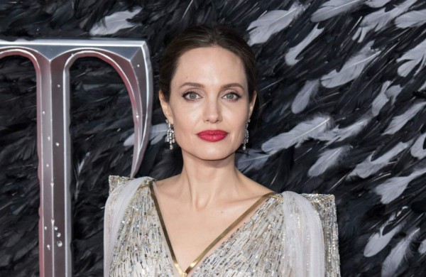 Angelina Jolie producirá un programa juvenil sobre 'fake news'
