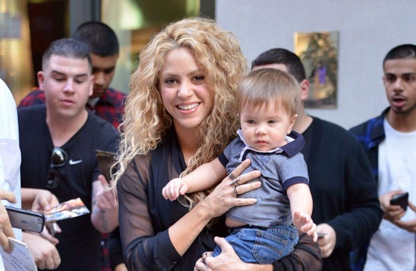 Shakira cancela más compromisos laborales