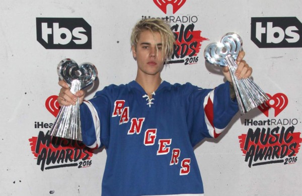 Justin Bieber dedica sus premios a Dios&nbsp;&nbsp;