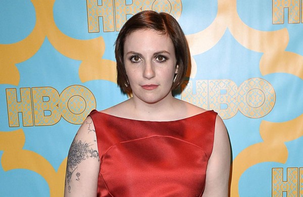 Lena Dunham abandona Twitter tras amenazas de muerte