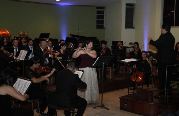 Auténtica 'Noche de ritmo”