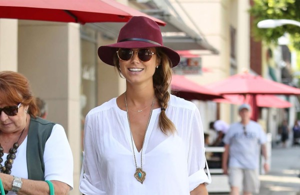 Stacy Keibler derrocha energía a punto de ser madre