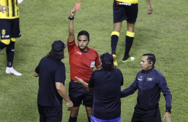 Said Martínez le responde a Pedro Troglio: 'No hay persecución contra nadie'