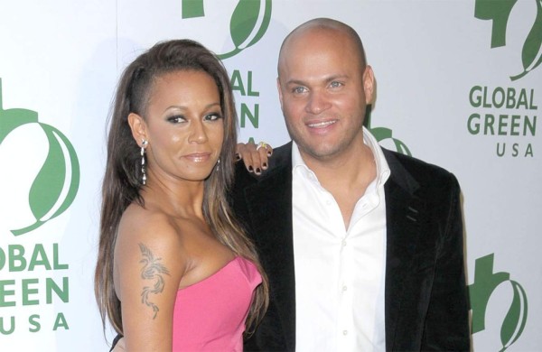 Mel B acusa a su ex de drogarla por 10 años