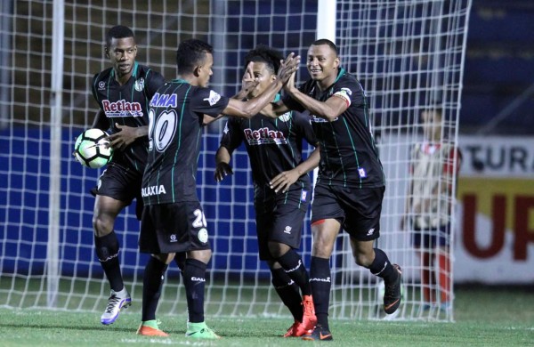 Juticalpa sonríe por primera vez y propina quinta derrota al Real de Minas