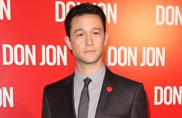 Joseph Gordon-Levitt le teme al Gobierno de Estados Unidos