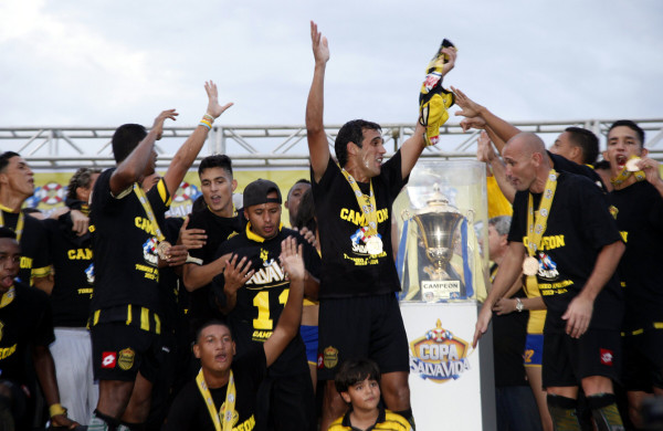 Claudio Cardozo: 'Seguiré jugando hasta que mi cuerpo resista”