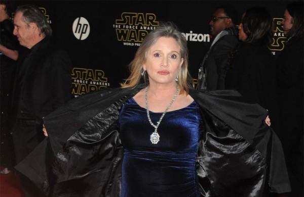 Carrie Fisher se arrepiente de haber revelado su romance con Harrison Ford  