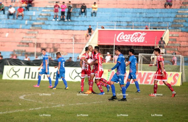 Vida y UPN hacen repartición de puntos en La Ceiba