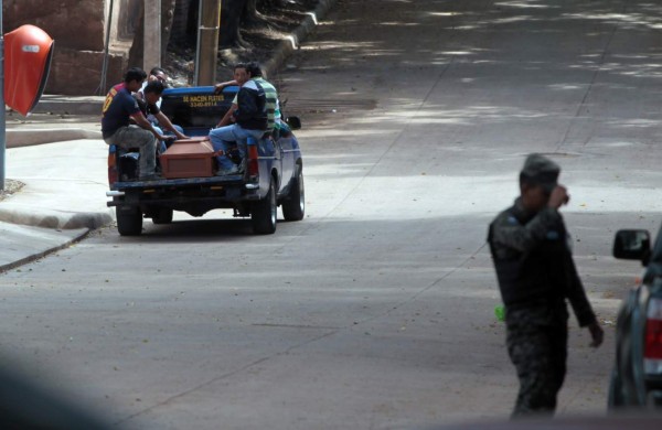 Lo matan a balazos y lo desmembran en matorral de la capital