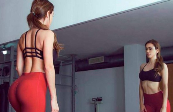 La presentadora y aficionada de los Tigres que sube la temperatura