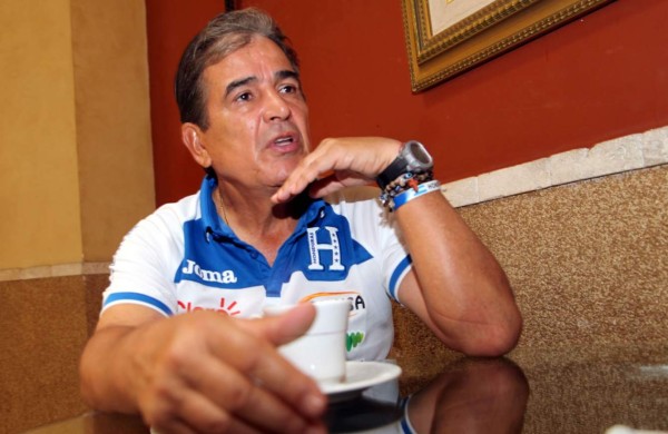 Jorge Luis Pinto avisa a Estados Unidos: 'Tenemos tres balas en ataque, que se preocupen”