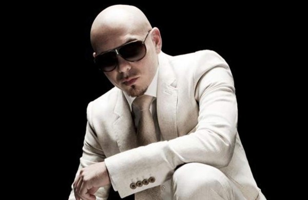 Pitbull expande su imperio a la radio