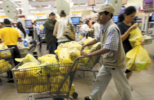 Sitiada Tegucigalpa para prevenir disturbios