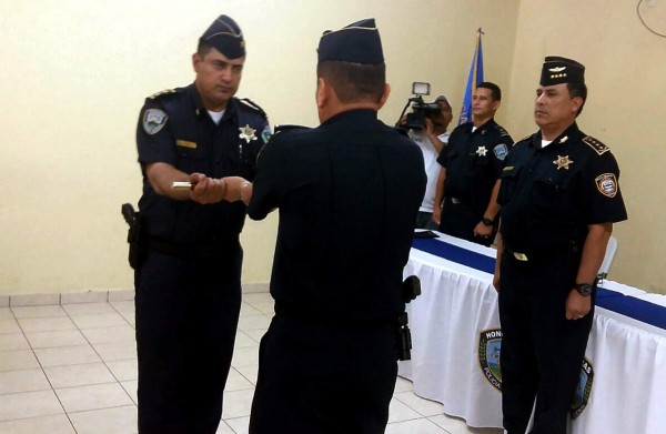 Policía de Atlántida tiene nuevo jefe desde ayer