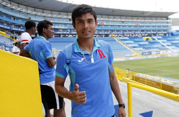 Andrés Jaco: 'Contra Honduras se juega con un cuchillo entre los dientes'