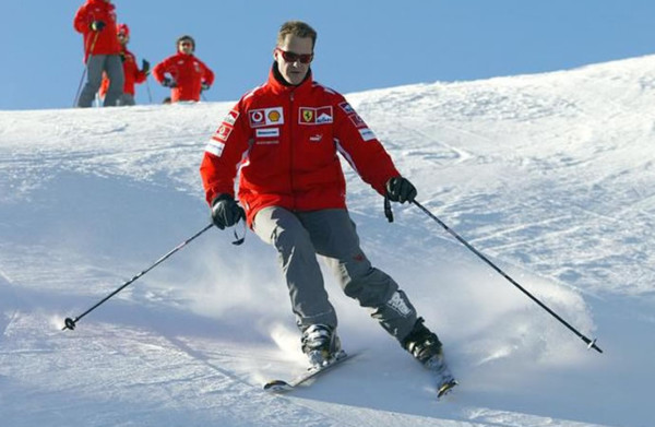 Schumacher cumple un mes en coma y el pesimismo gana terreno