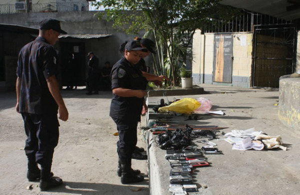 Operativo relámpago en penal sampedrano