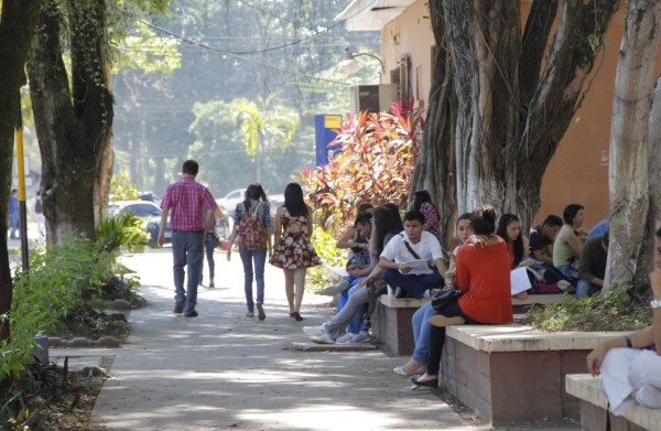 Unah-VS tendrá 30,000 estudiantes en los próximos cinco años