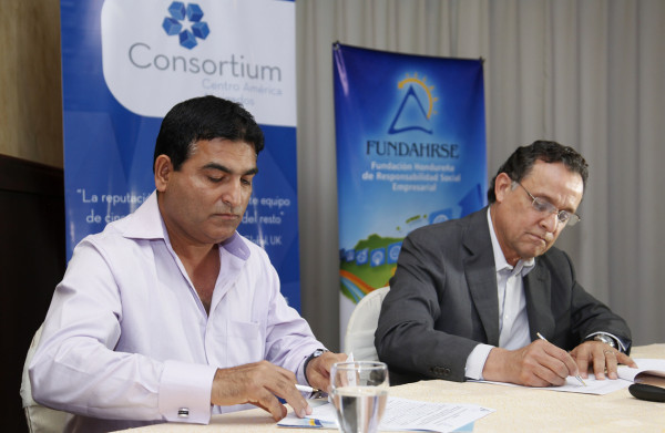 Empresarios fortalecen alianza de cooperación con abogados