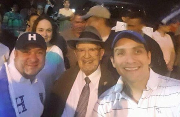 'Es una falta de vergüenza que Mel Zelaya participe en marchas': Bueso Arias