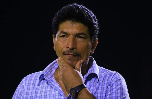 Real Sociedad despide a Carlos Martínez y nombra a español como su nuevo técnico