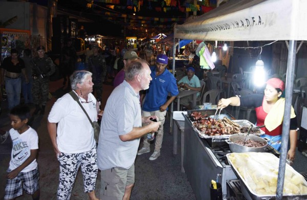 Más de 300 policías y militares darán seguridad en el carnaval