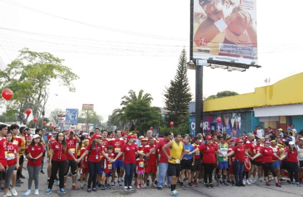 Mañana inician las inscripciones móviles para la Maratón LA PRENSA