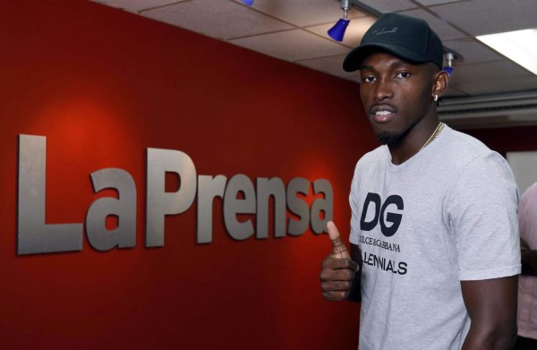 Alberth Elis: 'Me gusta ayudar; no lo pienso dos veces”