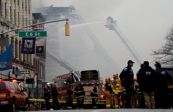 Reportan dos desaparecidos tras explosión en Nueva York