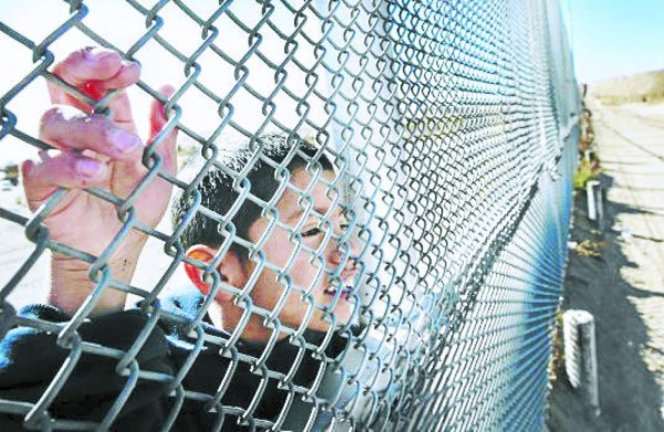 Con disuasión agresiva, EUA pretende frenar inmigración infantil