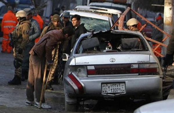 Vídeo: Representante del FMI entre los 21 muertos en ataque en Kabul