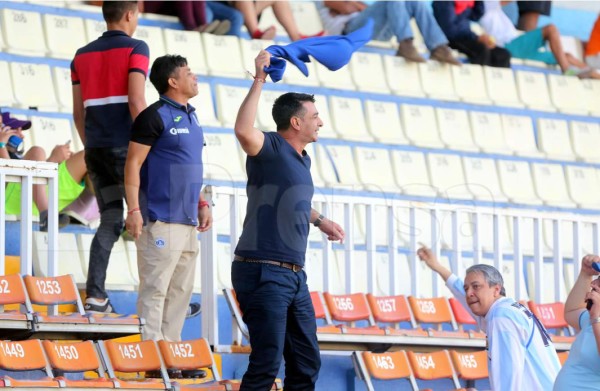 VIDEO: El alocado festejo de Diego Vázquez tras el gol de la clasificación del Motagua