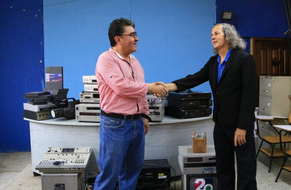 La carrera de periodismo tendrá primer laboratorio de edición