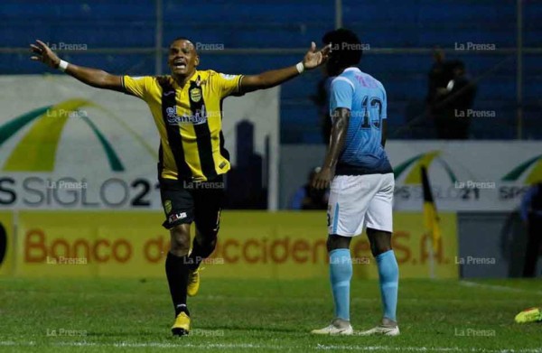 Real España doblega al Real de Minas y lo hunde en el descenso