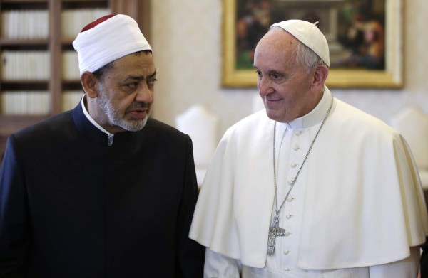 Histórica reunión entre el papa Francisco y autoridad del islam sunita  