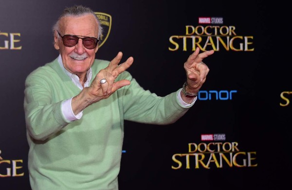 Famosos lloran la muerte de Stan Lee, la leyenda de Marvel