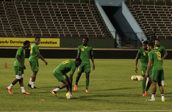 Jamaiquinos miran a Honduras como mundialista