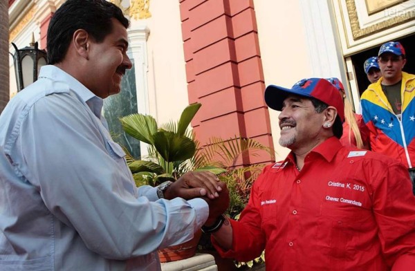 Maduro: 'Maradona debería ser presidente de la Fifa'