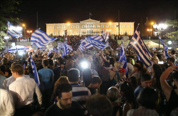 Los griegos se preparan para un futuro incierto