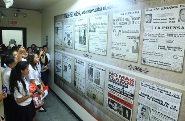 Estudiantes de Macuelizo visitan Diario La Prensa