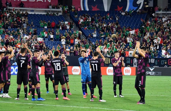 FIFA reduce sanción a la selección mexicana por grito homofóbico