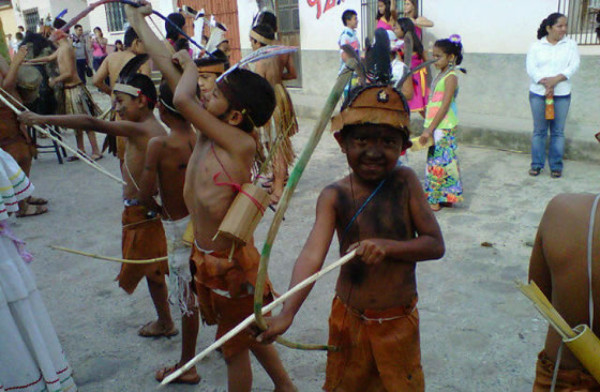 Hondureños celebran día al indio Lempira