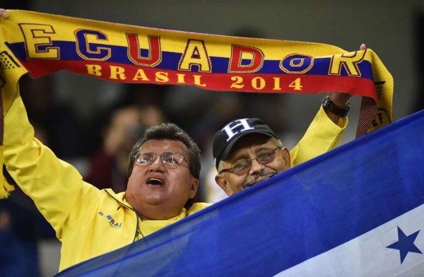 Honduras y Ecuador unidas por la fe y el ambiente de gol