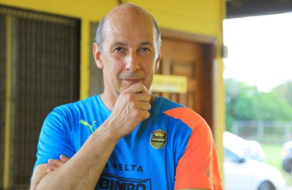 Real España anuncia la salida de Miguel Falero